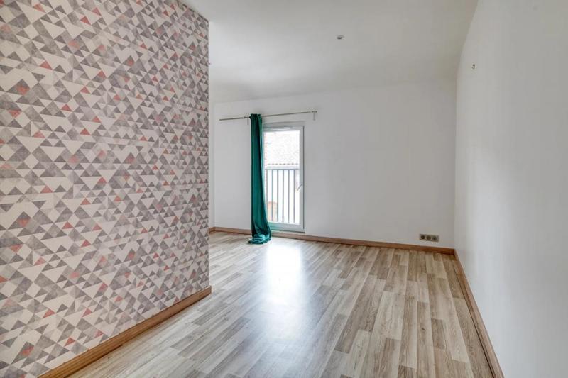 Maison - 84 m² - 3 pièces