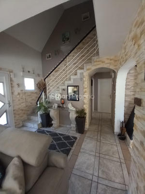 Maison - 133 m² - 6 pièces