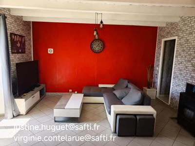 Maison - 255 m² - 3 pièces