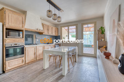 Maison - 90 m² - 5 pièces