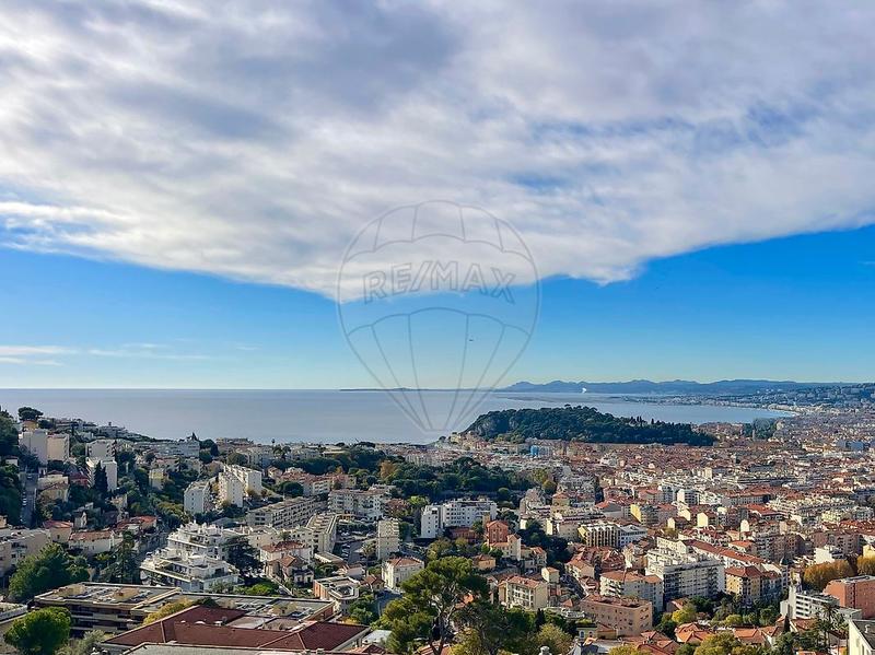 Appartement - 61 m² - 2 pièces