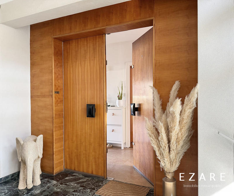 Appartement - 81 m² - 3 pièces