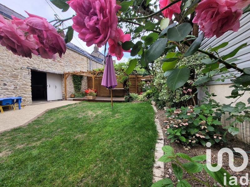 Maison - 104 m² - 5 pièces