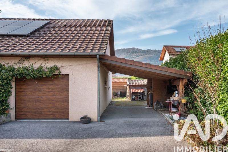 Maison - 95 m² - 5 pièces