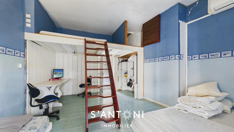 Maison - 176 m² - 7 pièces