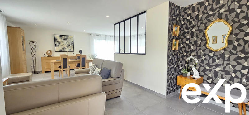 Maison - 121 m² - 5 pièces