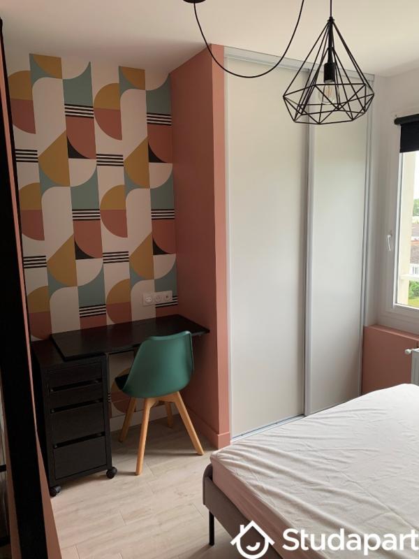 Chambre - 14 m² - 1 pièce