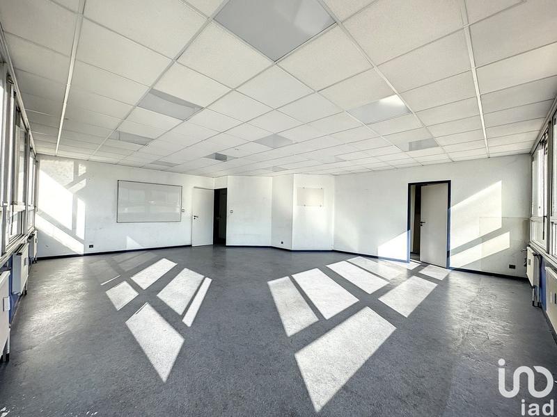 Bureau - 321 m²