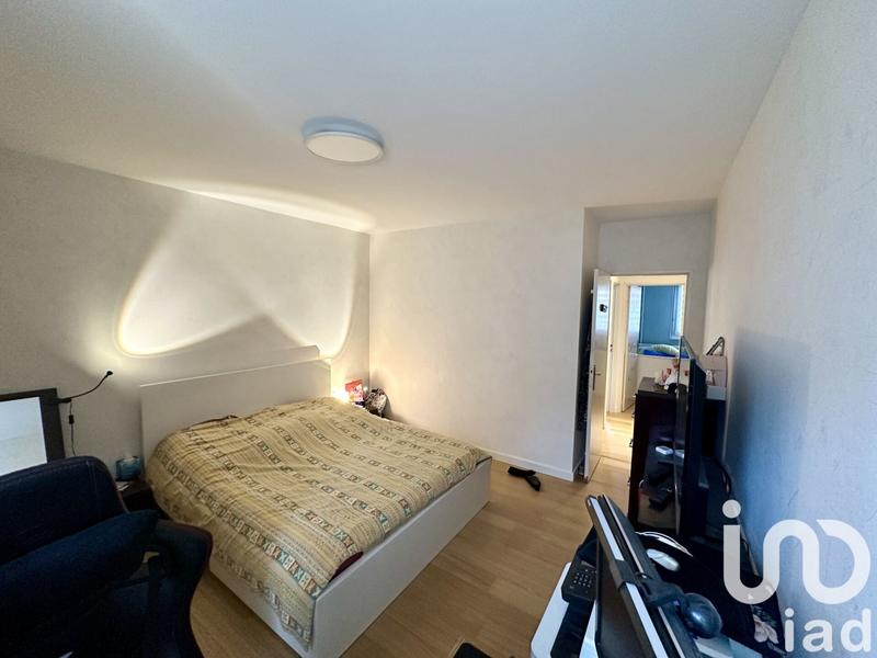 Appartement - 92 m² - 4 pièces