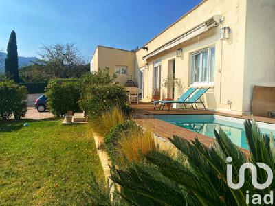 Maison - 121 m² - 4 pièces