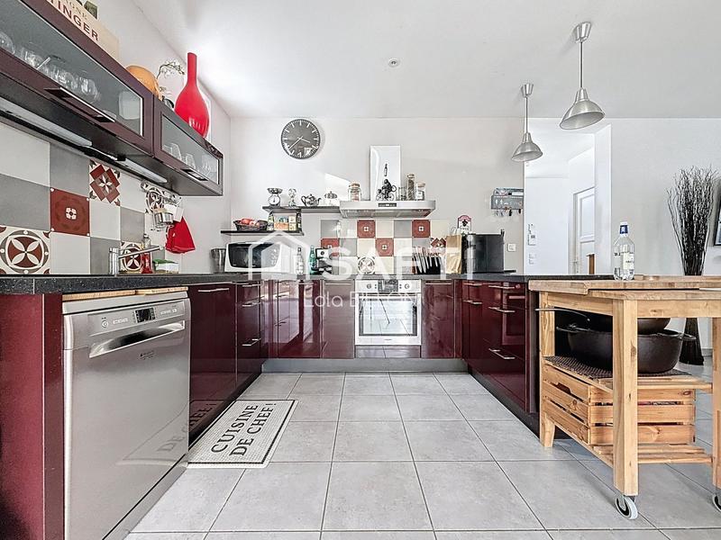 Maison - 107 m² - 3 pièces