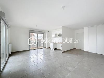 Appartement - 67 m² - 3 pièces
