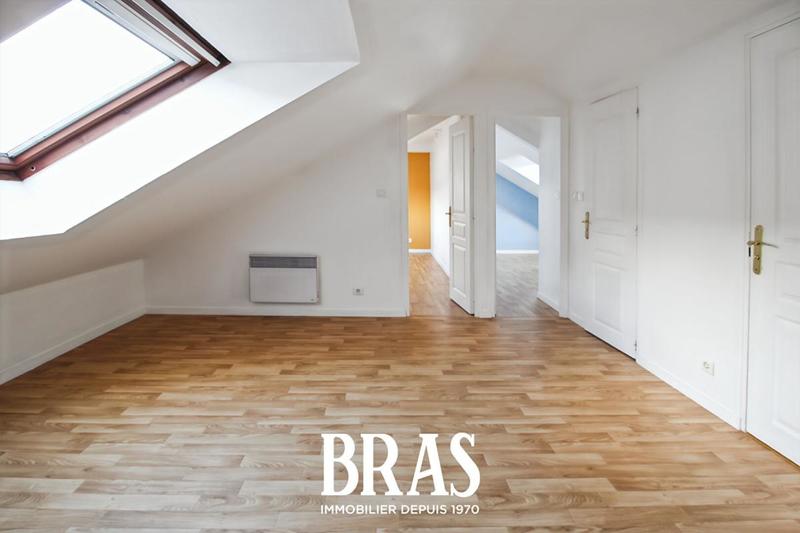 Maison - 87 m² - 5 pièces