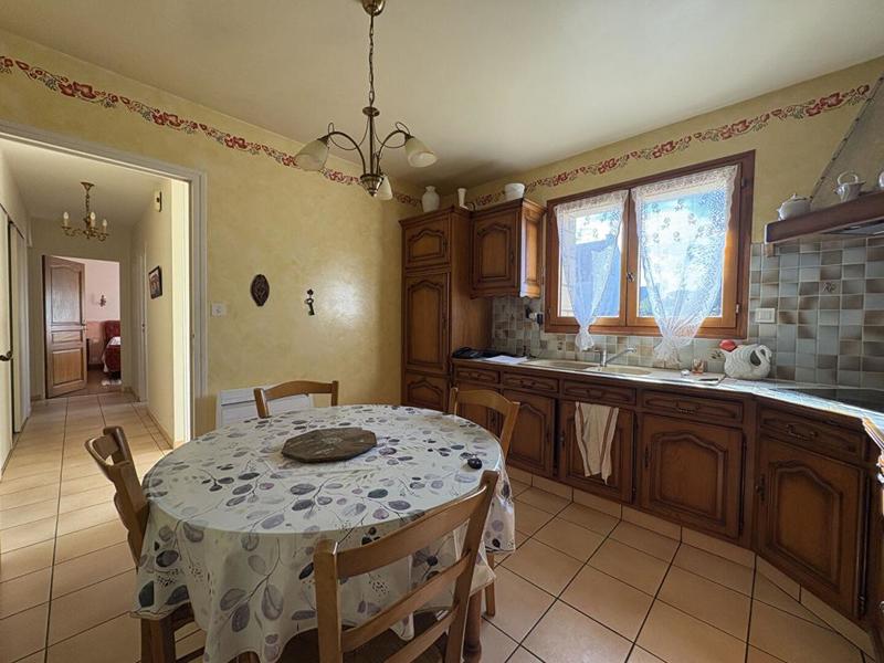 Maison - 83 m² - 5 pièces