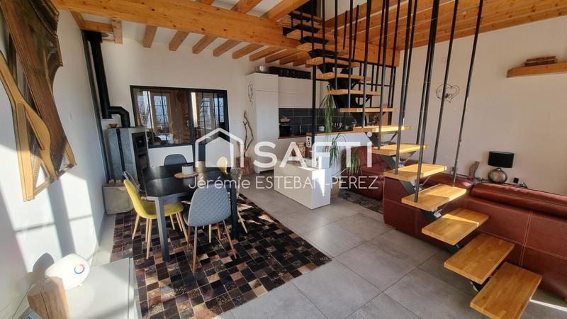 Maison - 103 m² - 7 pièces