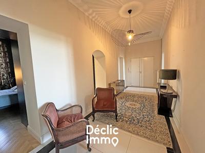 Appartement - 107 m² - 3 pièces