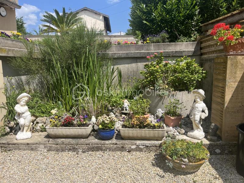 Maison de maîtres - 180 m² - 7 pièces