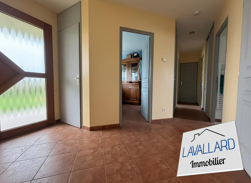 Maison - 152 m² - 6 pièces