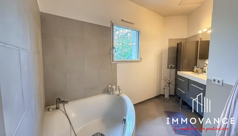 Villa - 146 m² - 5 pièces