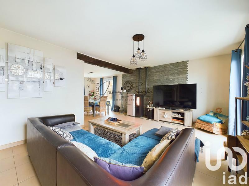 Maison - 260 m² - 7 pièces