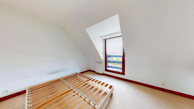 Maison - 182 m² - 7 pièces