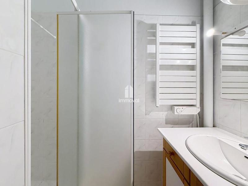 Appartement - 75 m² - 4 pièces