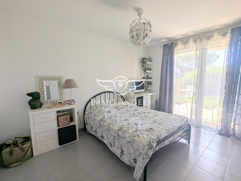 Appartement - 79 m² - 4 pièces