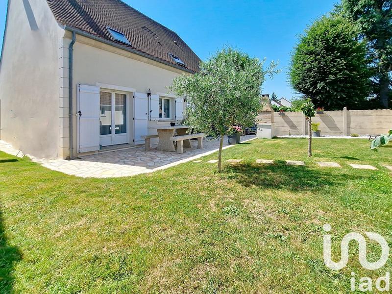 Maison - 180 m² - 7 pièces