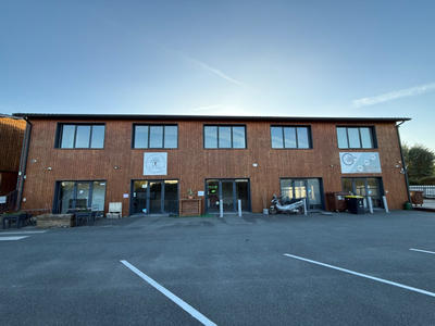 Immeuble - 1 200 m²