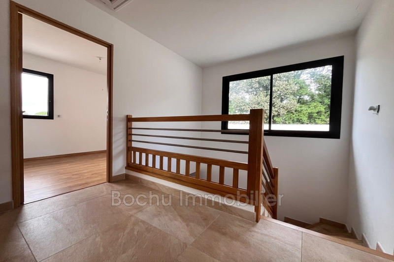 Villa - 168 m² - 5 pièces