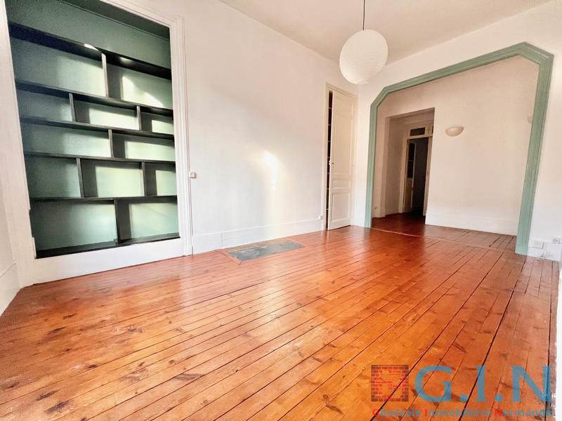 Appartement - 60 m² - 2 pièces