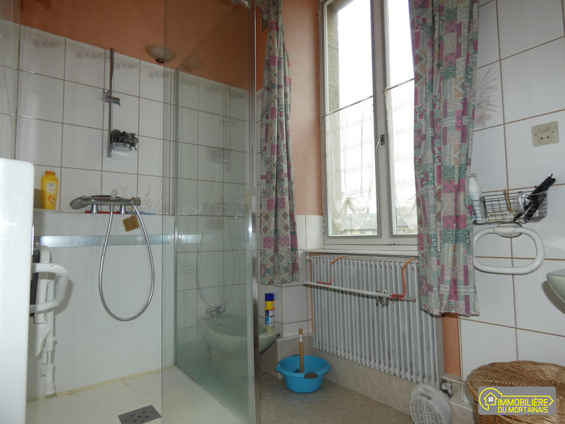 Maison - 102 m² - 7 pièces