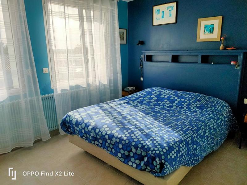 Maison - 210 m² - 12 pièces