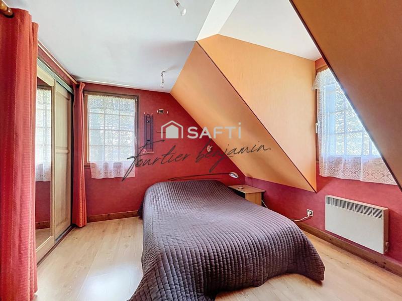 Maison - 186 m² - 8 pièces