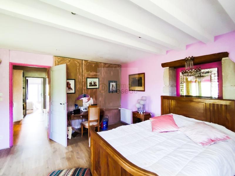 Maison de maîtres - 395 m² - 14 pièces