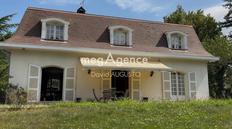 Propriété - 180 m² - 6 pièces