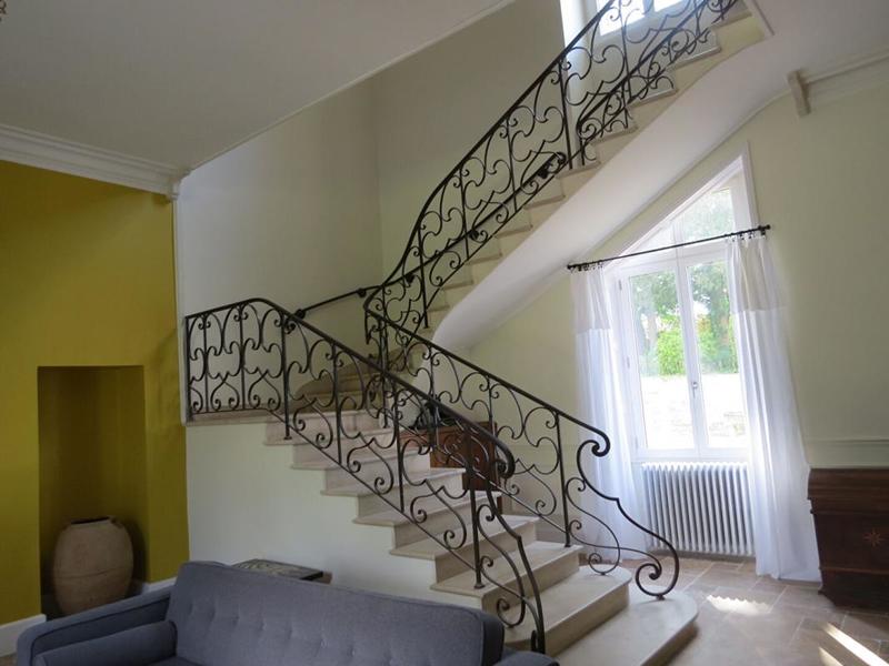 Demeure - 400 m² - 12 pièces