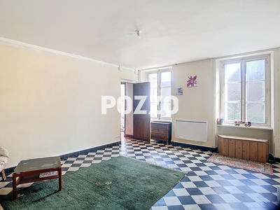 Maison - 140 m² - 6 pièces