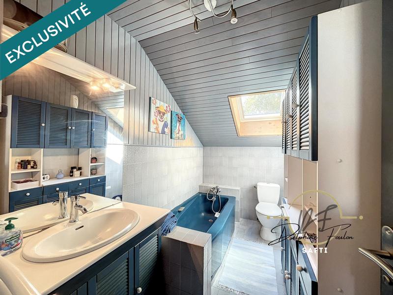 Maison - 250 m² - 9 pièces