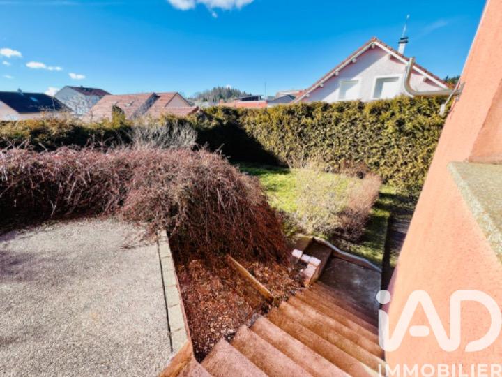 Maison - 93 m² - 4 pièces