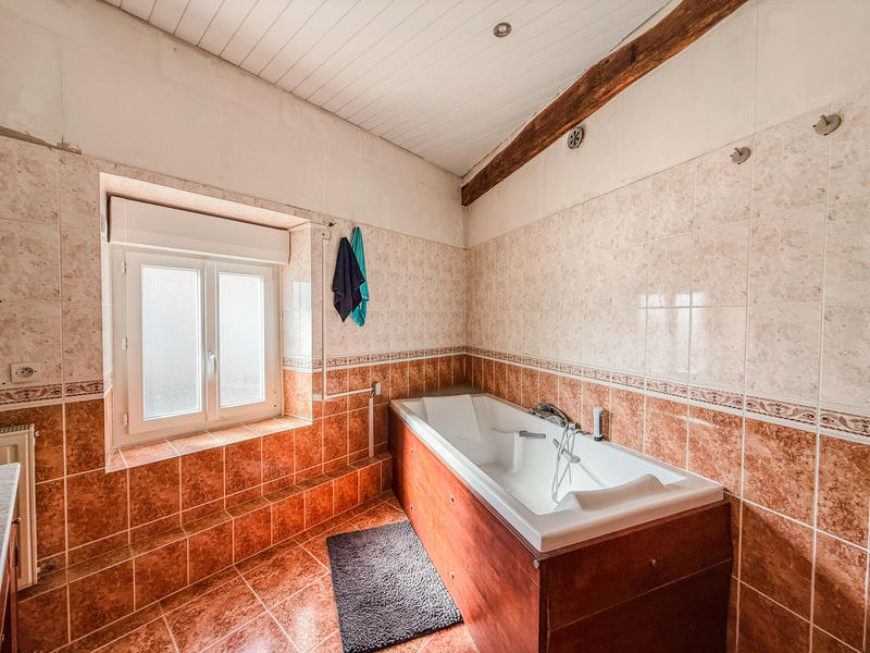 Maison - 105 m² - 5 pièces