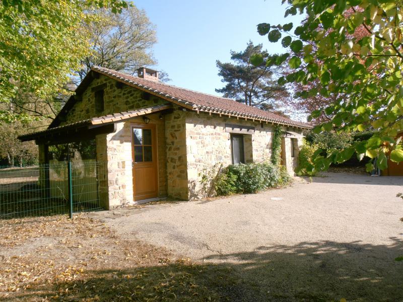 Maison - 240 m² - 10 pièces