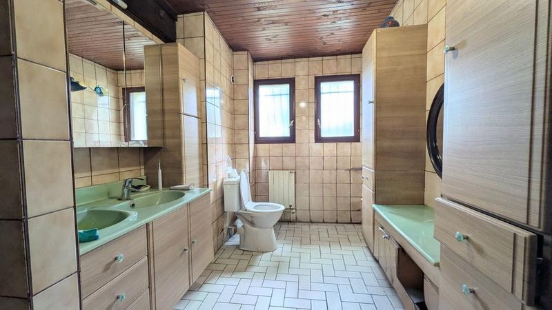 Maison - 170 m² - 7 pièces