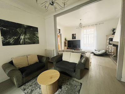 Maison - 190 m² - 9 pièces