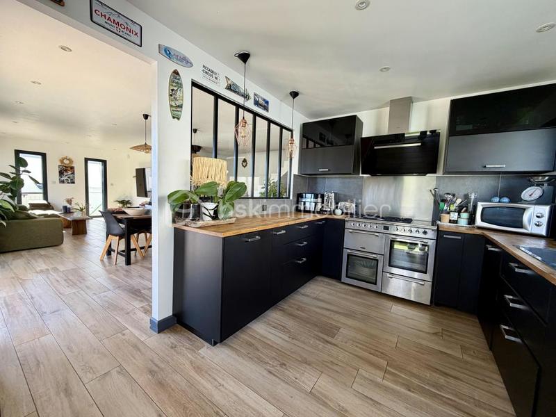 Maison - 124 m² - 4 pièces