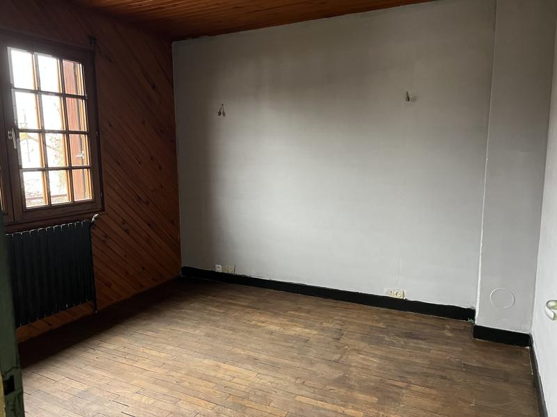 Maison - 80 m² - 5 pièces