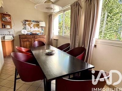 Maison - 156 m² - 8 pièces