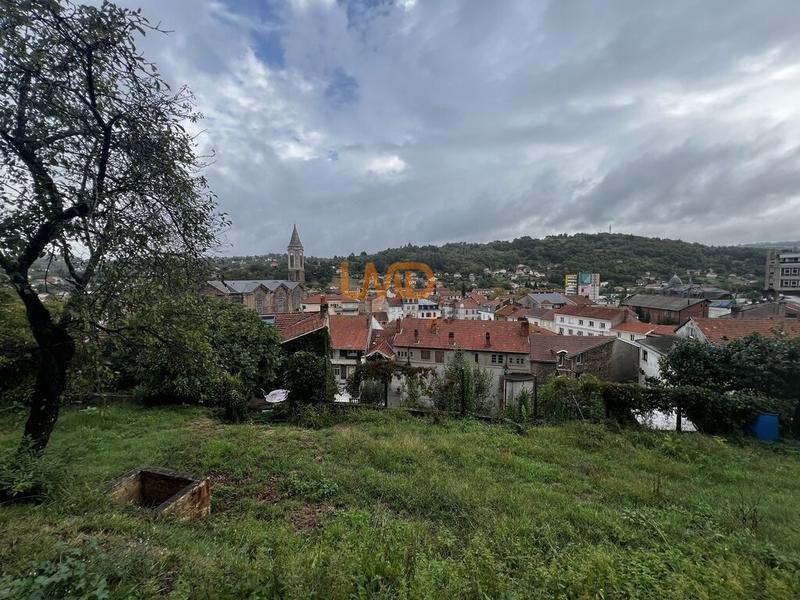 Maison de ville - 143 m² - 8 pièces