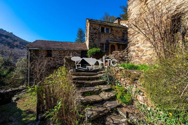 Mas - 78 m² - 7 pièces