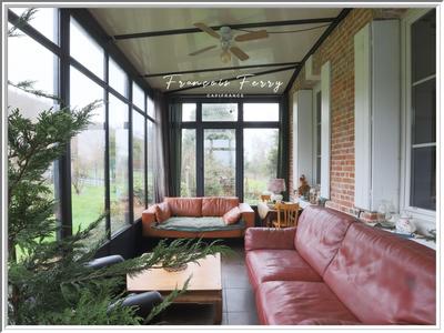 Maison - 135 m² - 6 pièces